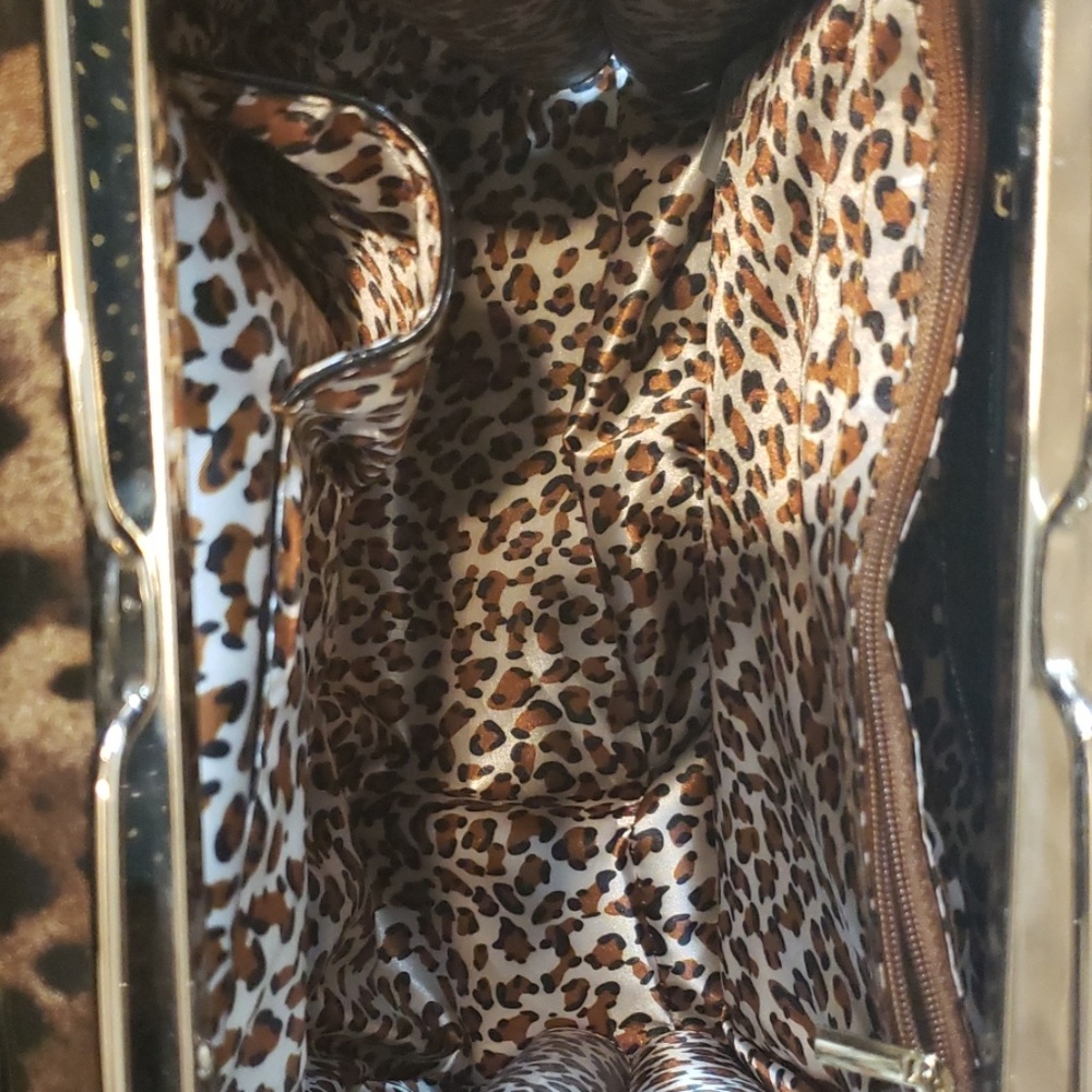 Leopard Printed - image 2